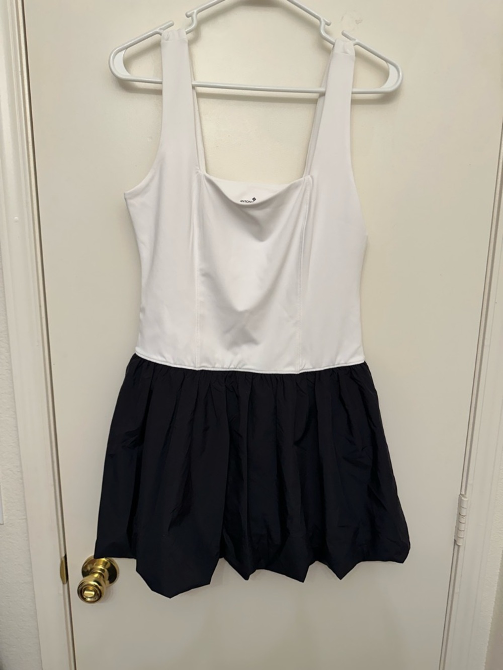 NWT ANTONIO MELANI White Sleeveless Dress with Black Skirt